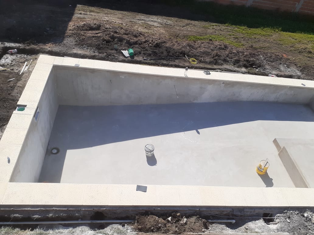 Vista aérea de piscina WEC de 6x3m